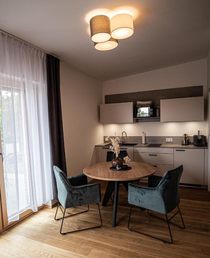 Gober & Freinbichler Weine Von Hand Horitschon Exterior photo